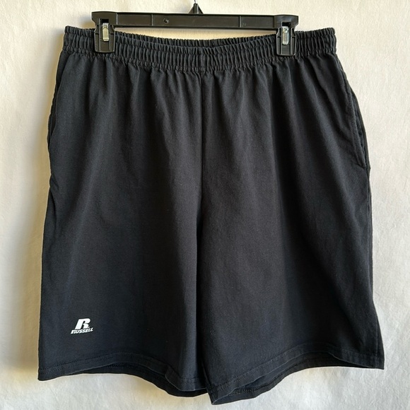 Russell Athletic black drawstring athletic shorts, size L - Picture 1 of 6